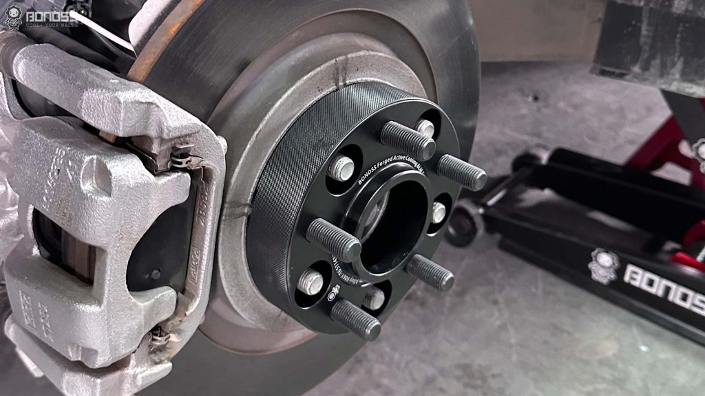 Guide to Truck Wheel Spacer Sizes Finding Your Perfect Fit BONOSS Forged Active Cooling Wheel Spacers (3)