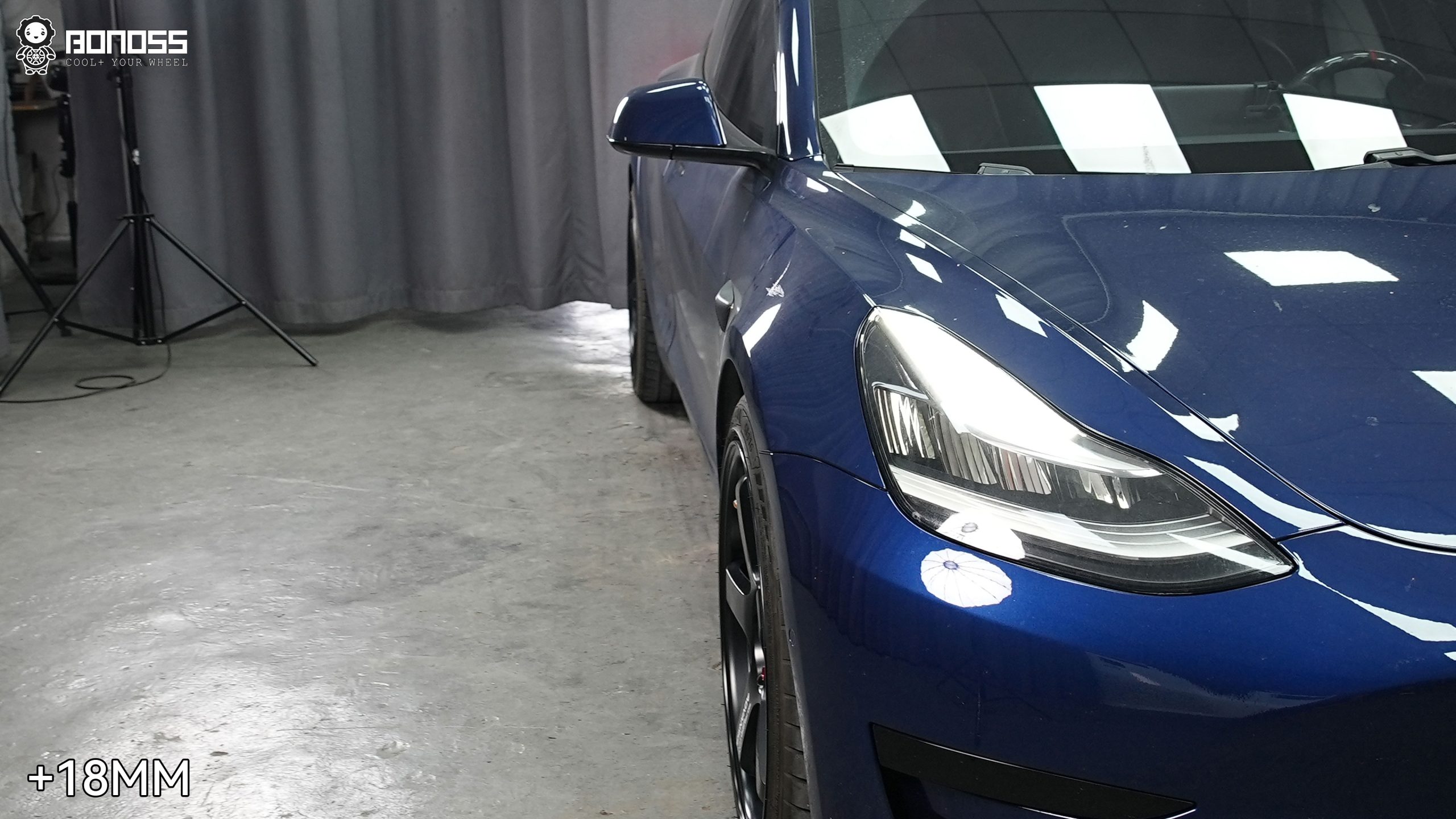 فواصل العجلات المُصنعة من BONOSS ذات التبريد النشط لتيسلا موديل 3 2019: 18 ملم للأمام / 25 ملم للخلف