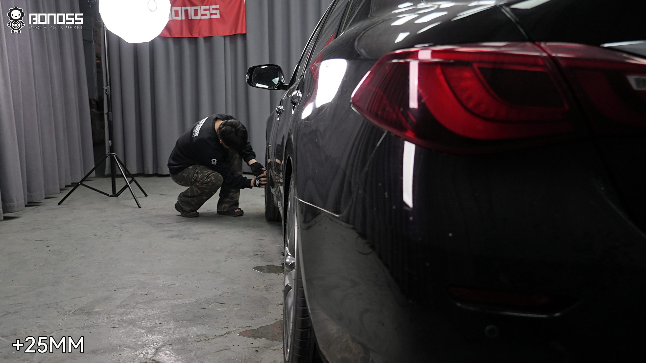 BONOSS Forged Active Cooling Wheel Spacers for 2017 Infiniti QX70 25mm Front 25mm Rear (4)