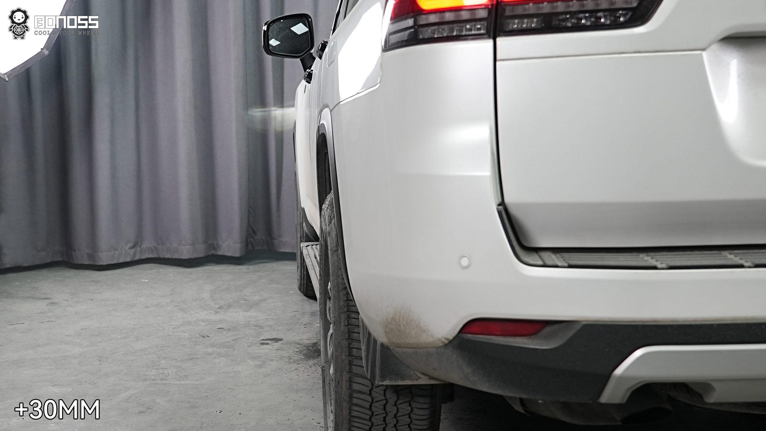 BONOSS Forged Active Cooling Wheel Spacers for 2022 Toyota Land Cruiser 300 Series 25mm Front 30mm Rear (6)