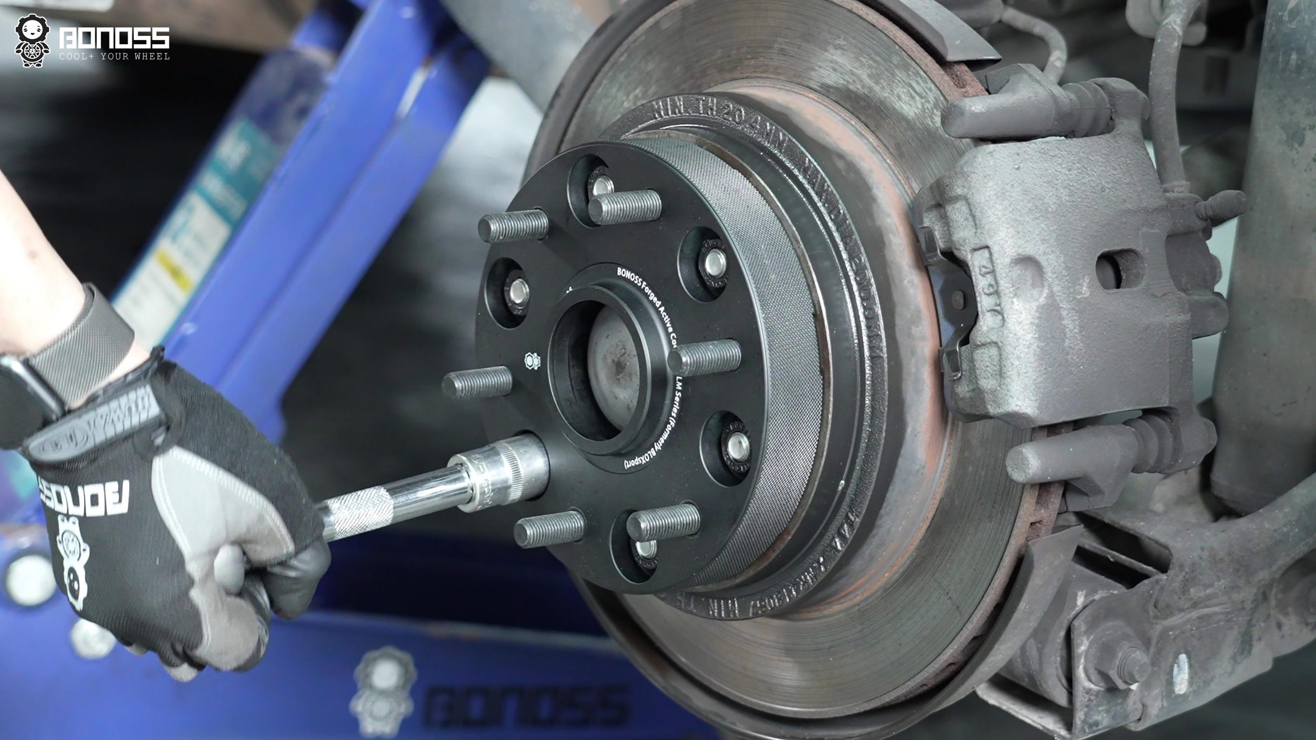 BONOSS Forged Active Cooling Wheel Spacers for Mitsubishi Shogun 30mm Front 30mm Rear (13)