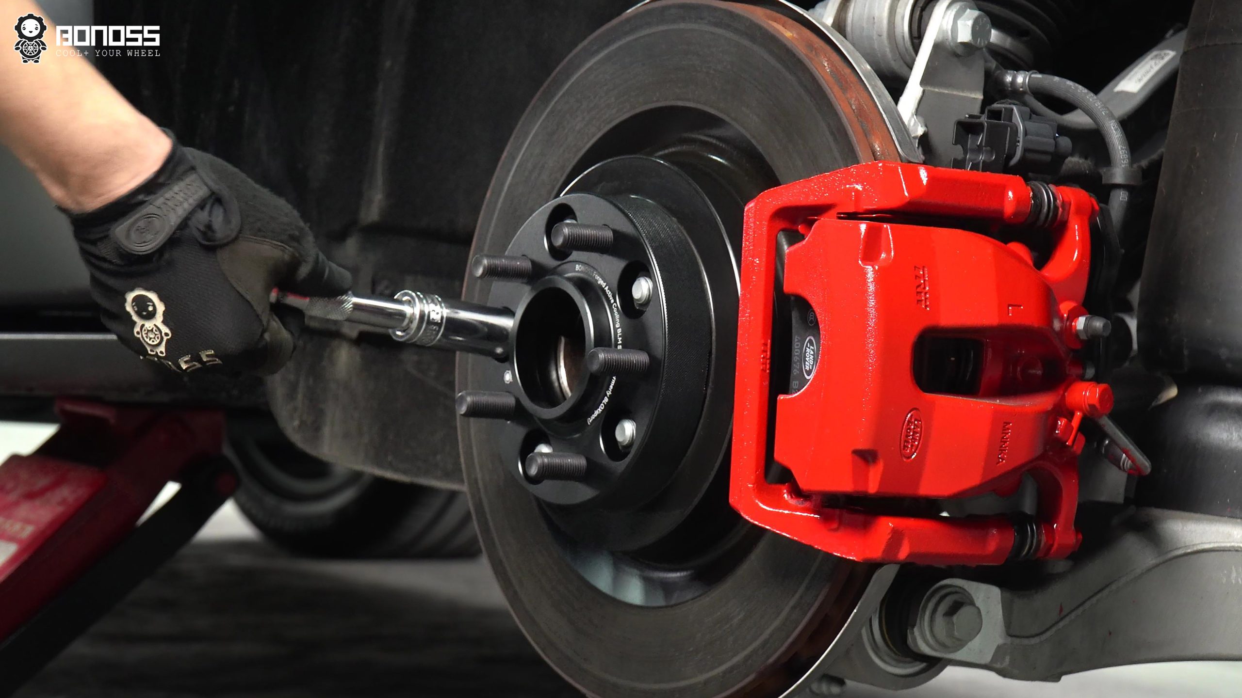 BONOSS Forged Active Cooling Wheel Spacers for 2023 Land Rover Discovery 5 25mm Front 30mm Rear (14)