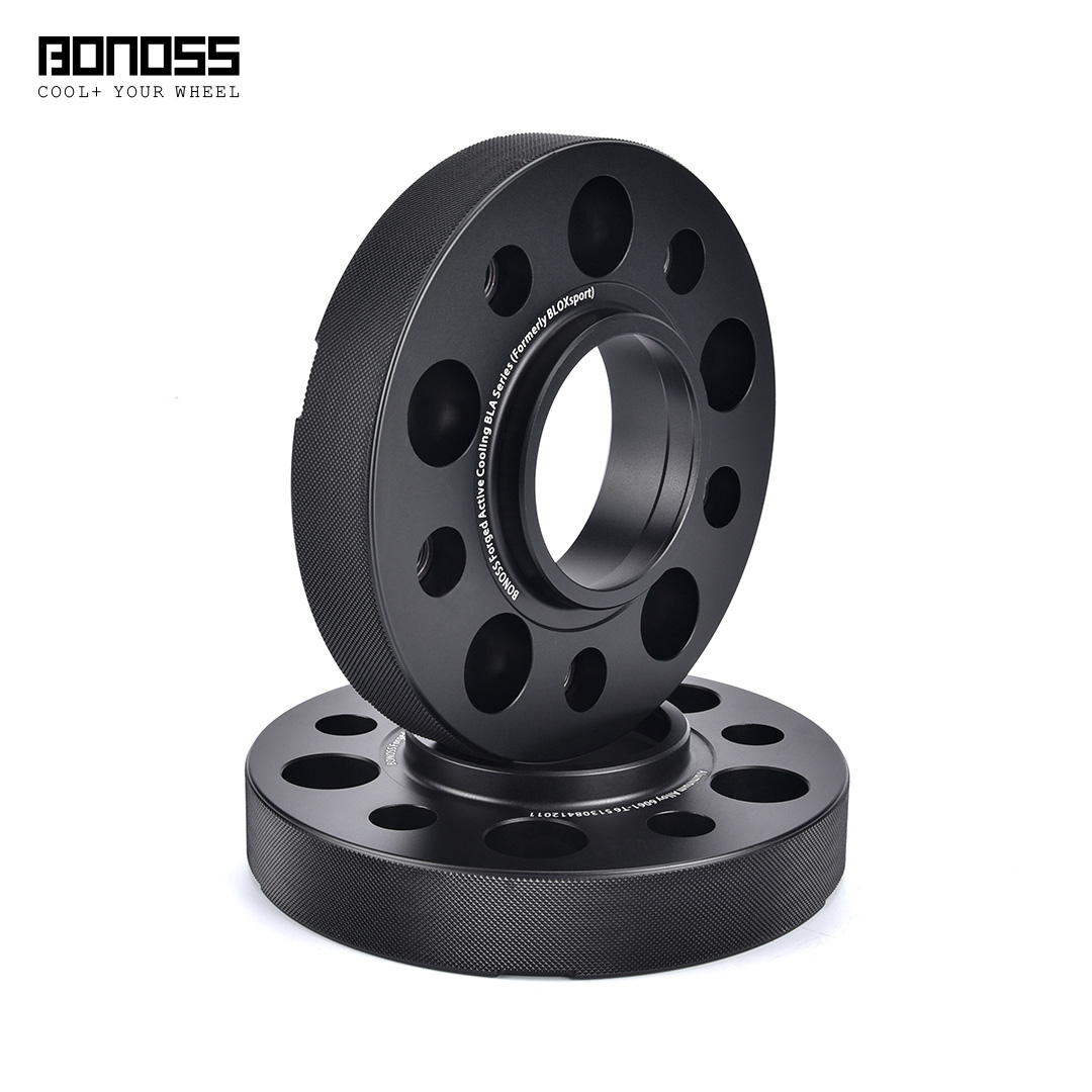 BONOSS-forged-active-cooling-30mm-wheel-spacer-mercedes-w463-5x130-84.1-M14x1.5-by-grace-1