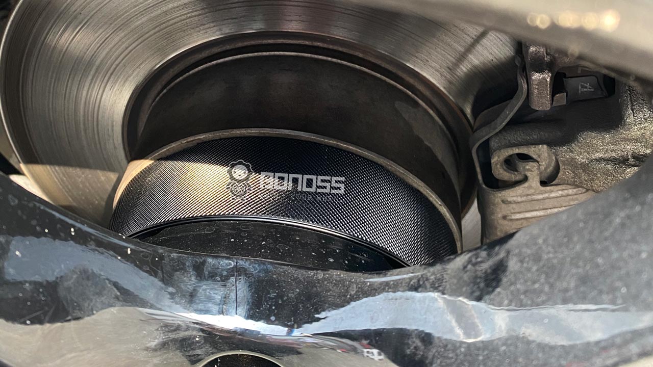 BONOSS Forged Active Cooling 5x120 Wheel Spacers 35mm Before and After for BMW 3 Series F30 (3)
