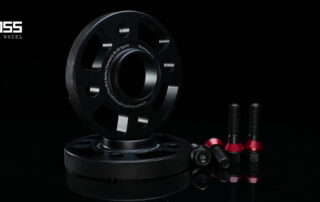 BONOSS-forged-lightweight-plus-wheel-spacers-do-wheel-spacers-cause-problem