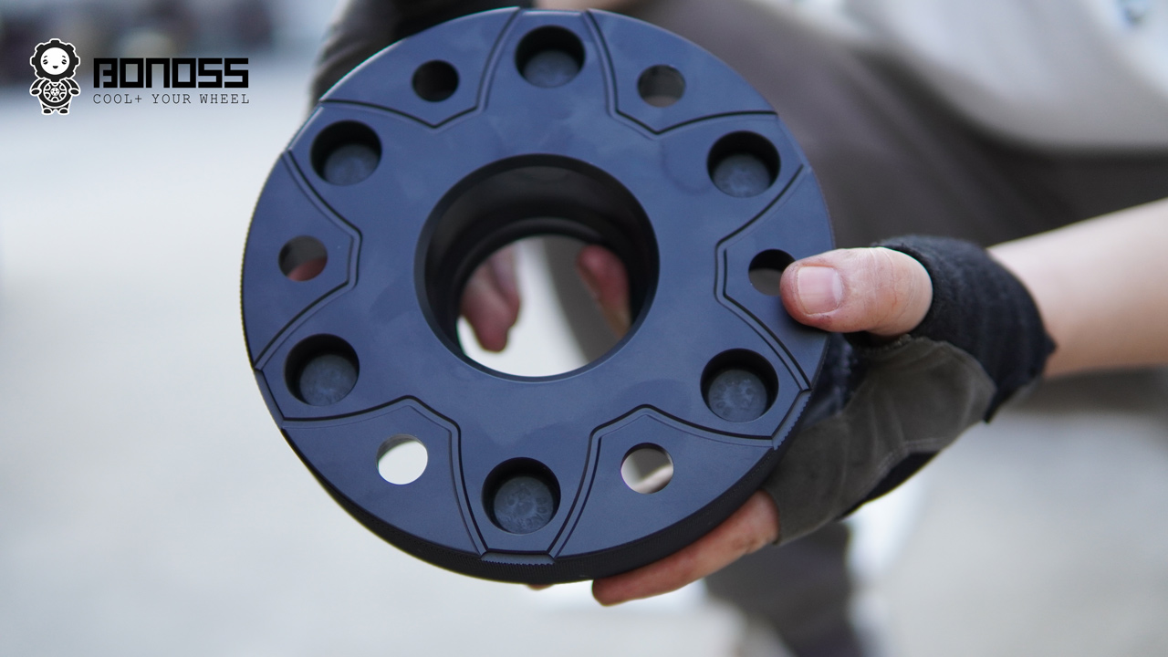  BONOSS-wheel-spacers-mitsubishi-pajero