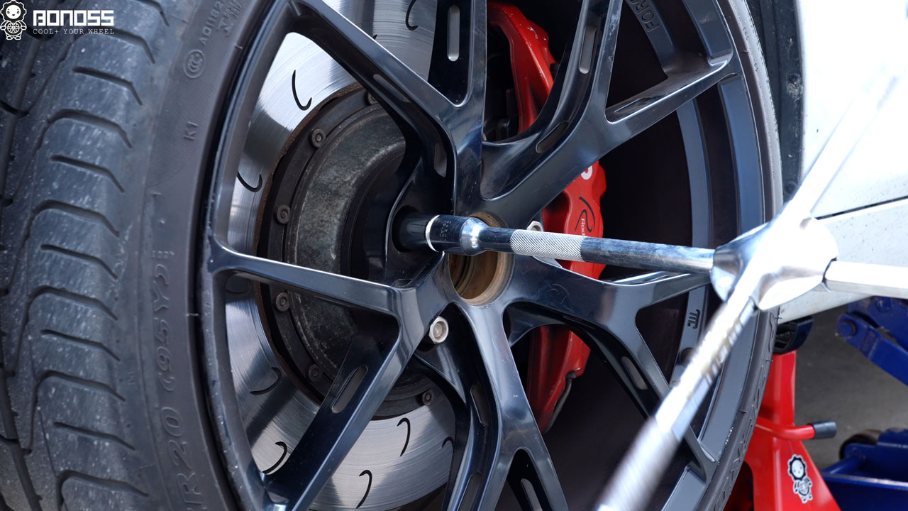 How to install BONOSS Shell Type Wheel Lock Bolt Kit Longer Wheel Bolts Lug Bolts (1)