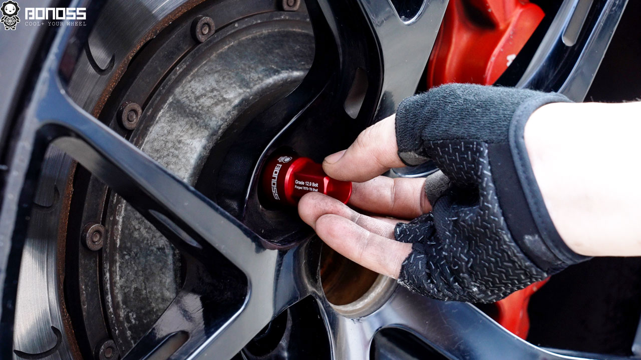 How to install BONOSS Shell Type Wheel Lock Bolt Kit Longer Wheel Bolts Lug Bolts (9)