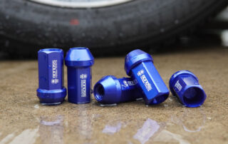 Are Aftermarket 2022 Tesla Model Q Lug Nuts Safe to Use