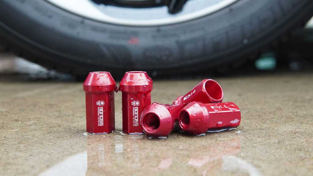 What 2022 Tesla Model 3 Lug Nuts Do I Need?