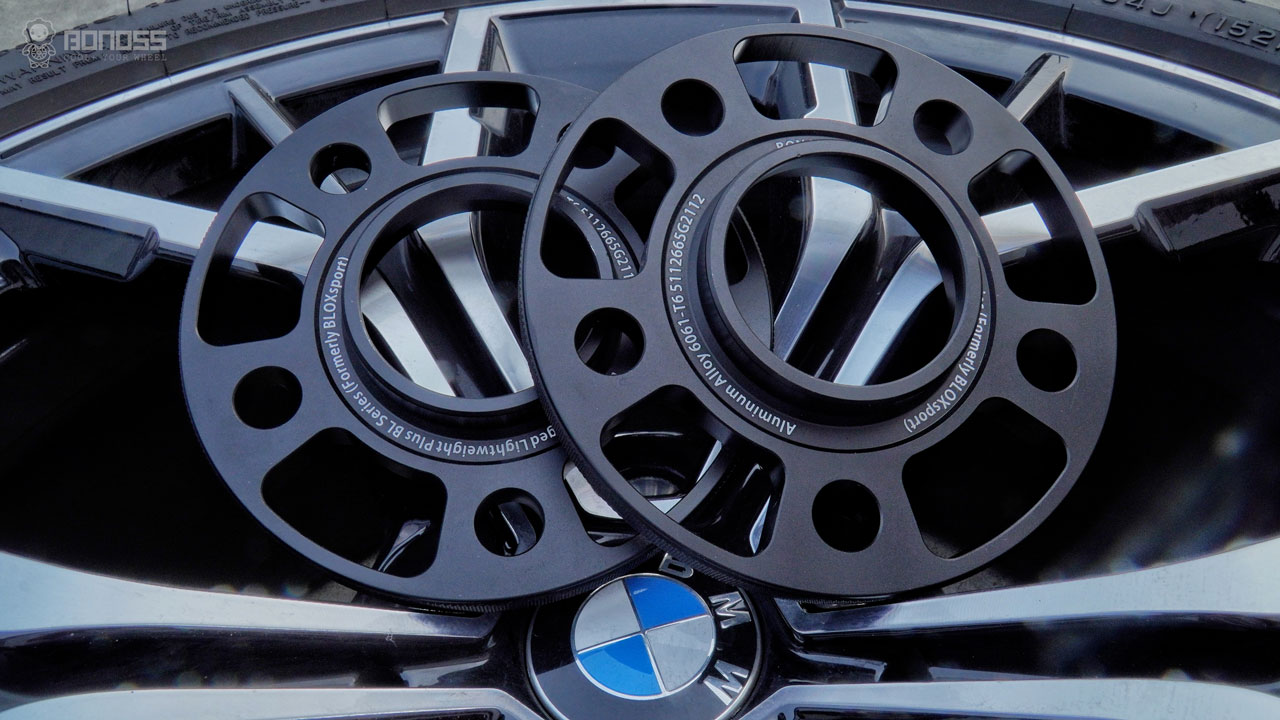 thumbnail image 2 of 10mm Hub Centric Wheel Spacers 5x112 CB 66.6 – 2PCS Slip On Aluminum Silver 2 of 3