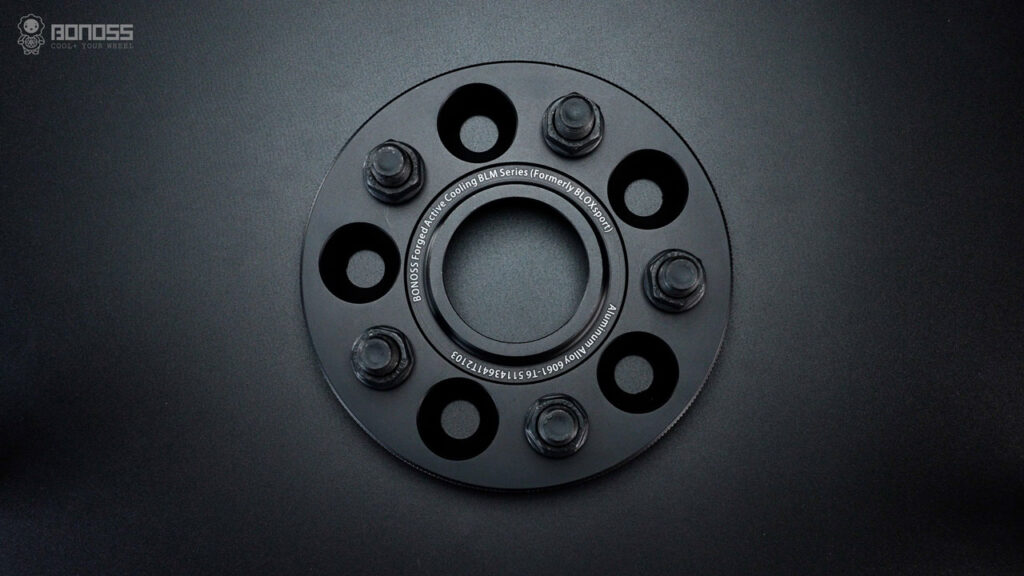 Do 2022 Ford Mustang MachE Wheel Spacers Affect Handling?