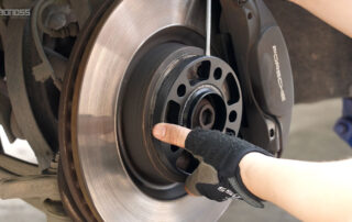 How to Remove Stuck Wheel Spacers BONOSS Lightweight 5 Lug Wheel Spacers Aluminum Offset Spacers (1)