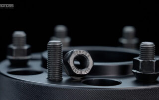 How to Keep Wheel Studs from Breaking BONOSS Forged High Strength Grade 12.9 Wheel Studs Wheel Spacers for Racing Track (1)
