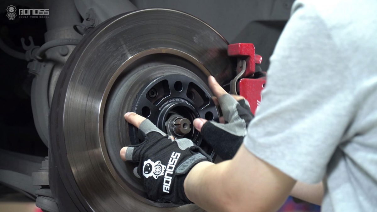 Are Wheel Spacers Safe for Highway Use?