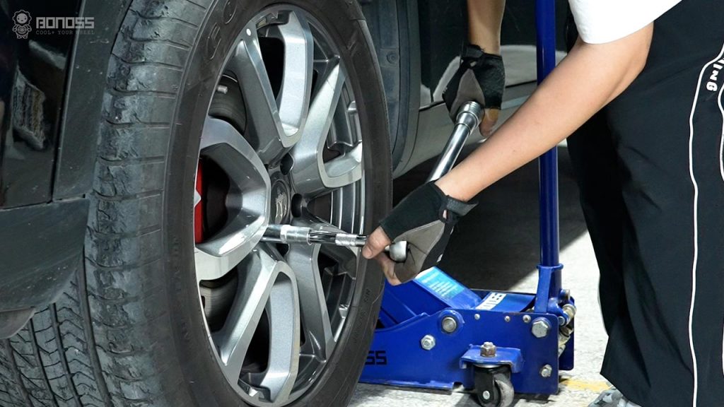 How Should Wheel Spacers Be Torqued To?