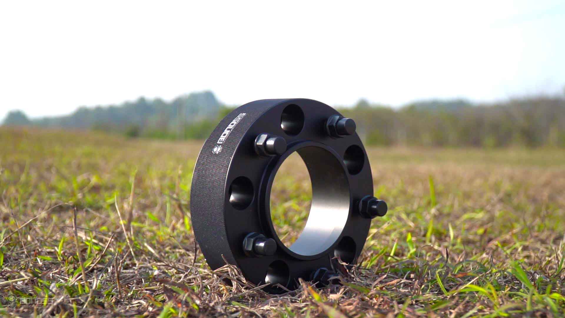 Are Wheel Spacers Safe For Toyota Land Cruiser LC200?