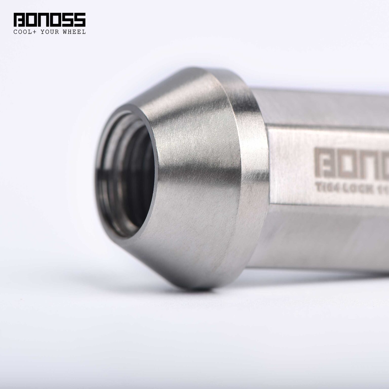 BONOSS AntiTheft 7 Spline Titanium Tesla Locking Wheel Nuts Kit