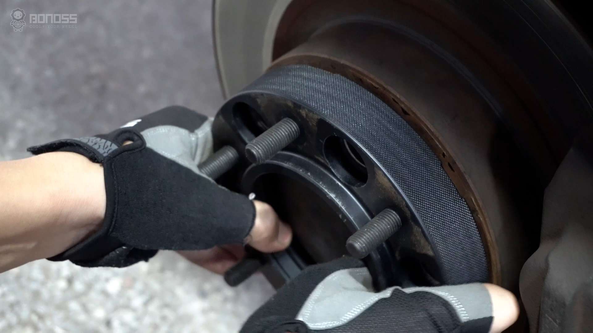 STUDS Do Wheel Spacers Require Longer Studs?