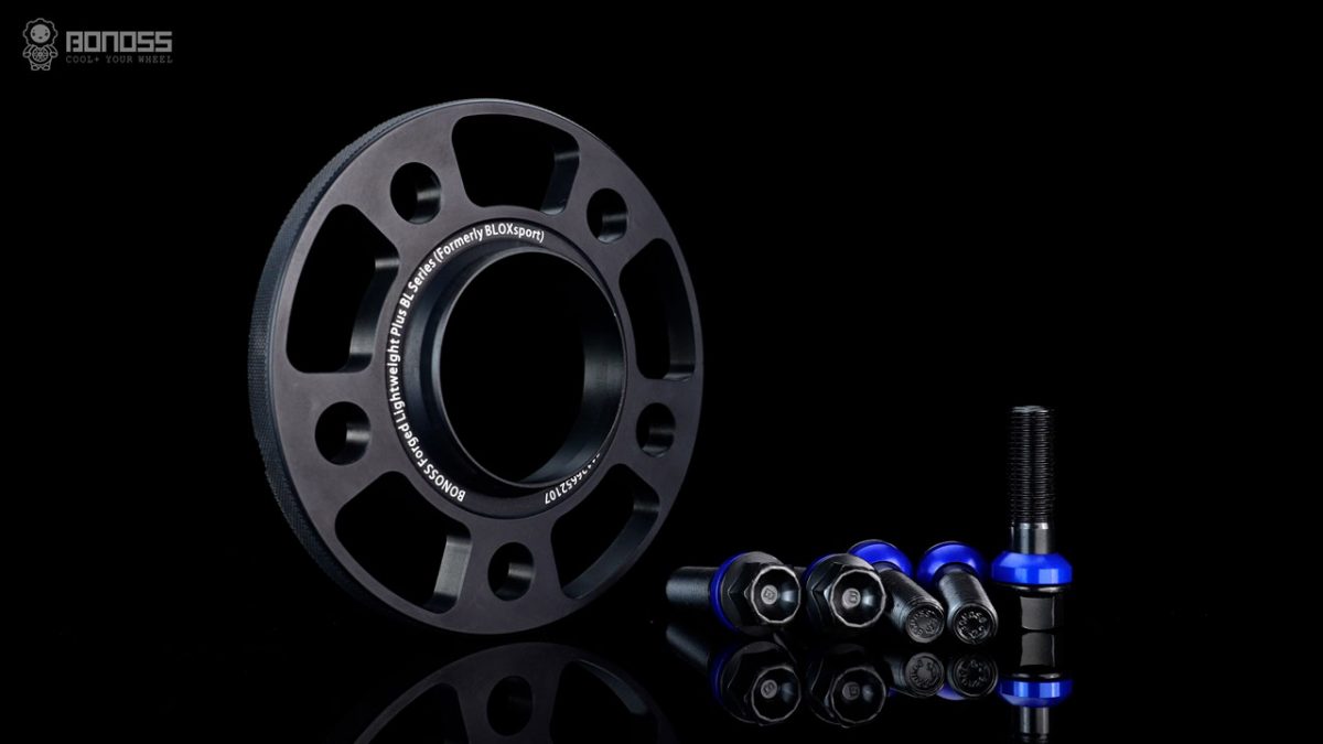 What Kind of Bolts Does Mercedes Use?