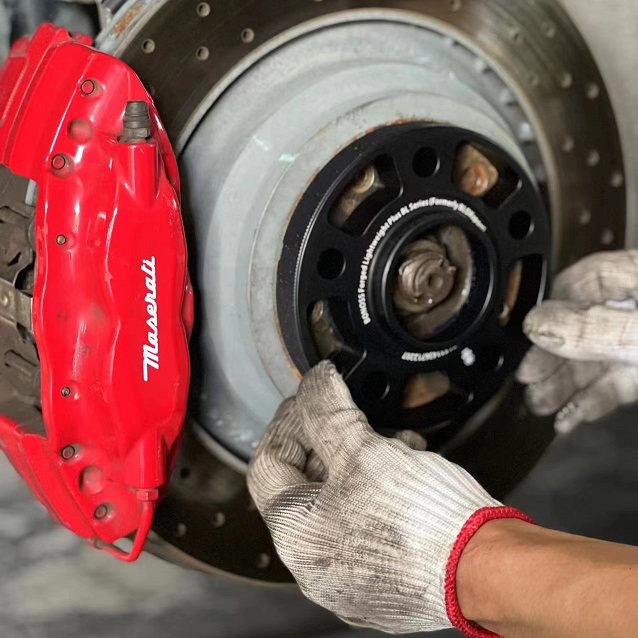 Will Wheel Spacers Fix Rubbing?