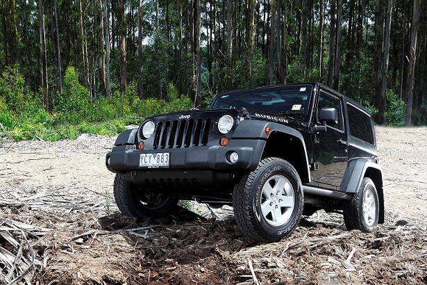 How Much Do Off-roading 2023 Jeep Wrangler Rubicon Wheel Spacers Cost?