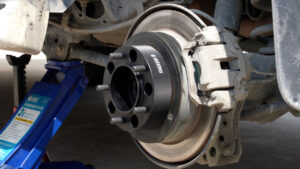 How 2 Inch Wheel Spacers Before and After for Toyota Cars BONOSS Forged Aluminum Alloy Rim Spacers (2)