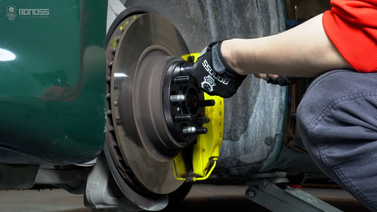 What 15mm Tesla Model S Wheel Spacers Are The Safest?