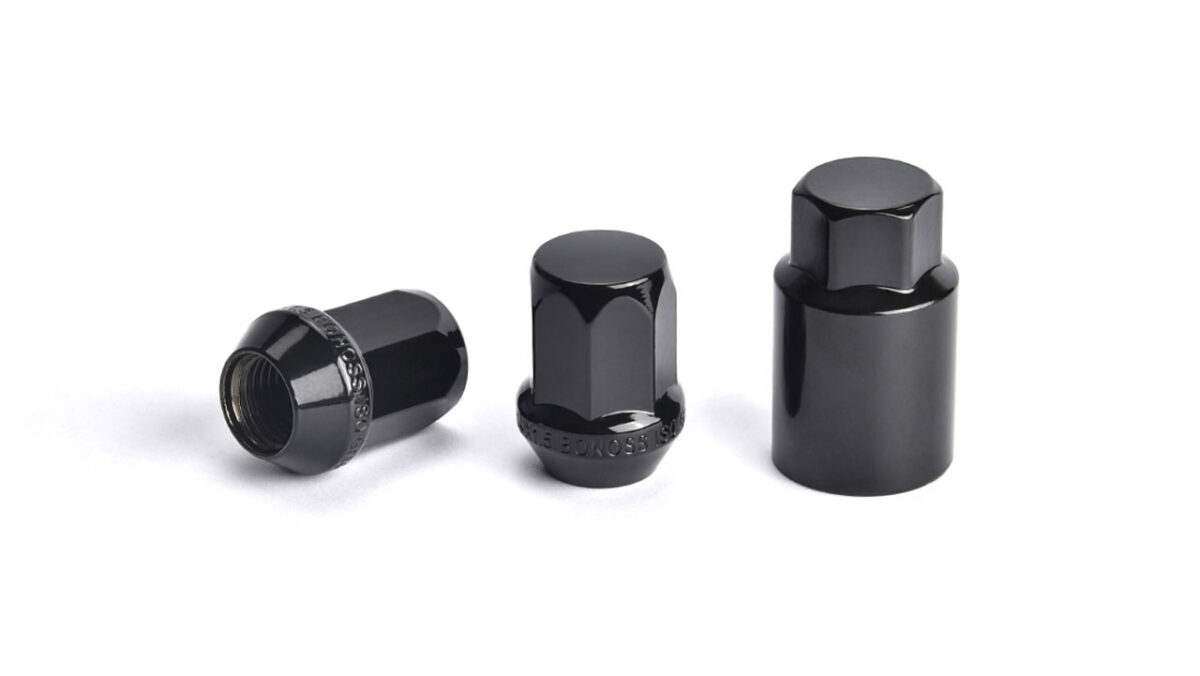 What Types 2023 Toyota Hilux Lug Nuts Perform Better?