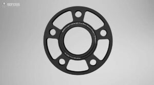 Can Subaru Legacy wheel spacers damage the wheel bearing?