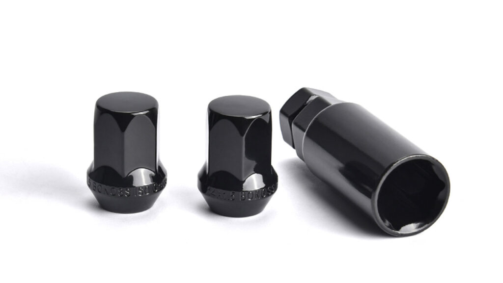 What Size 2023 Land Rover Defender Lug Nuts Do I Need?