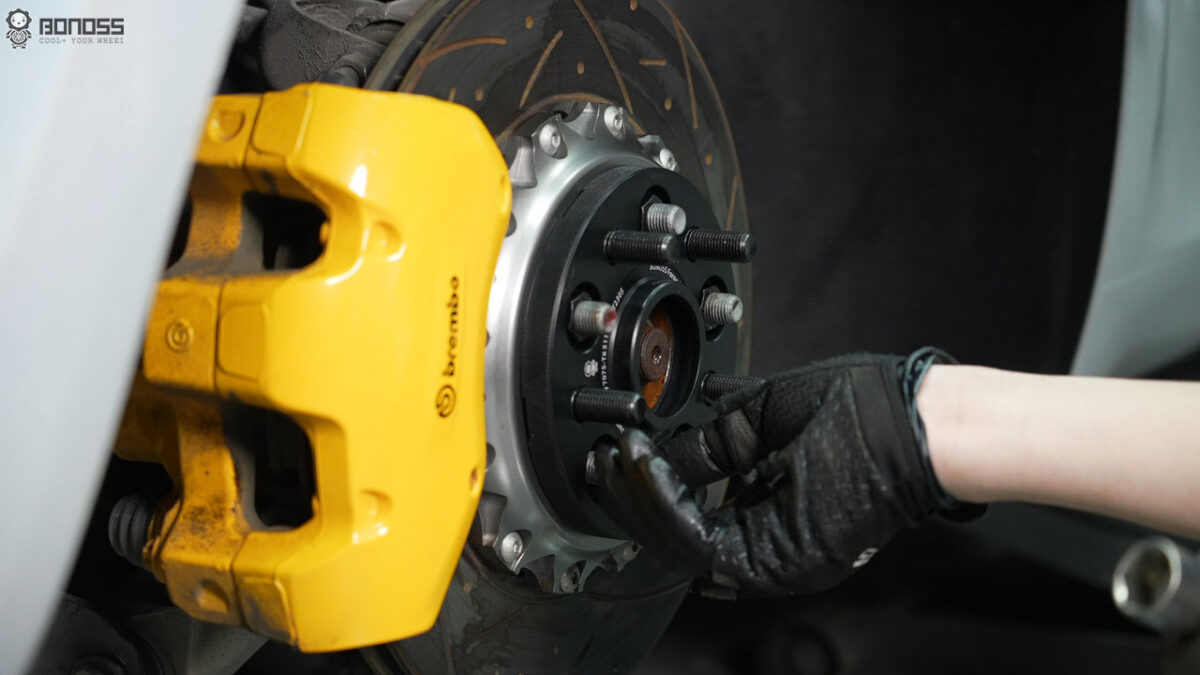 Are 2024 Tesla Model 3 Wheel Spacers Safe for Driving?