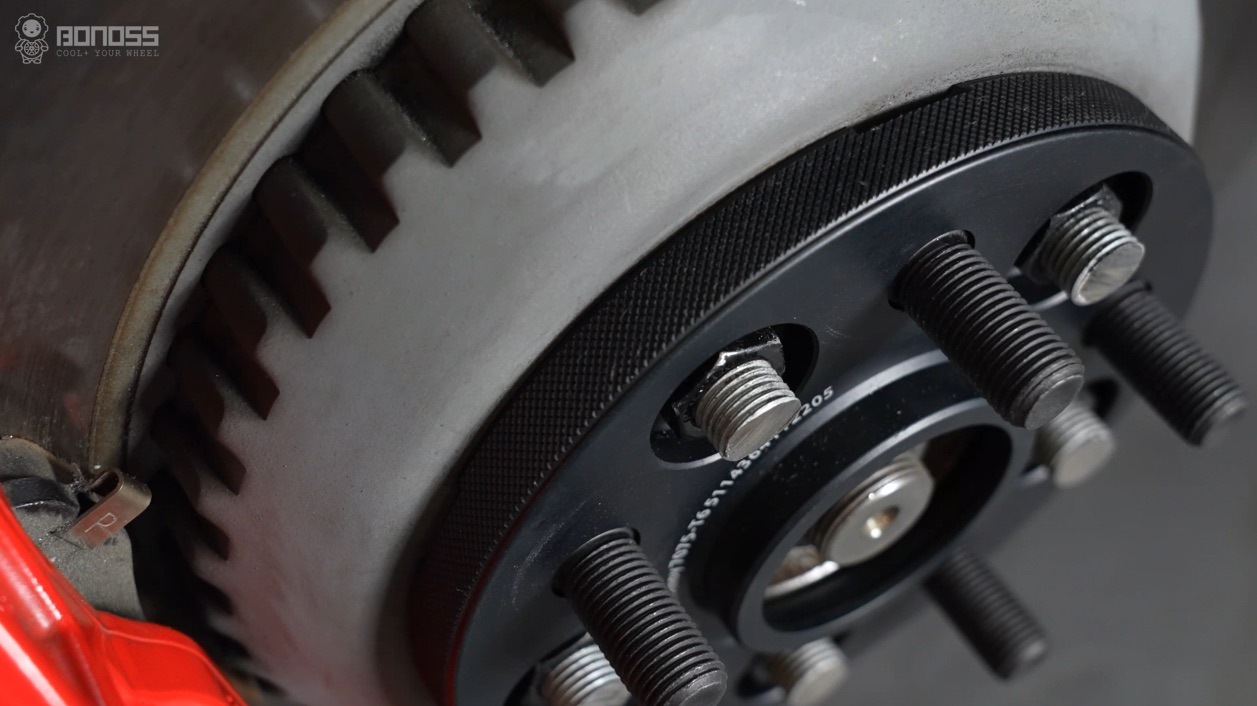 Hyundai Genesis Coupe wheel spacers: will they fail?