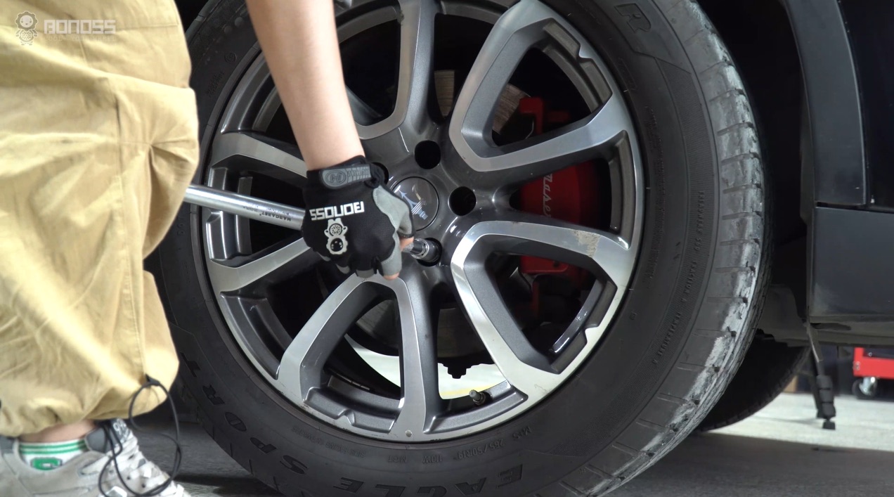 The Ultimate Guide to Maserati Ghibli Wheel Spacers