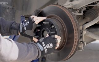 How to install Mitsubishi wheel spacers?
