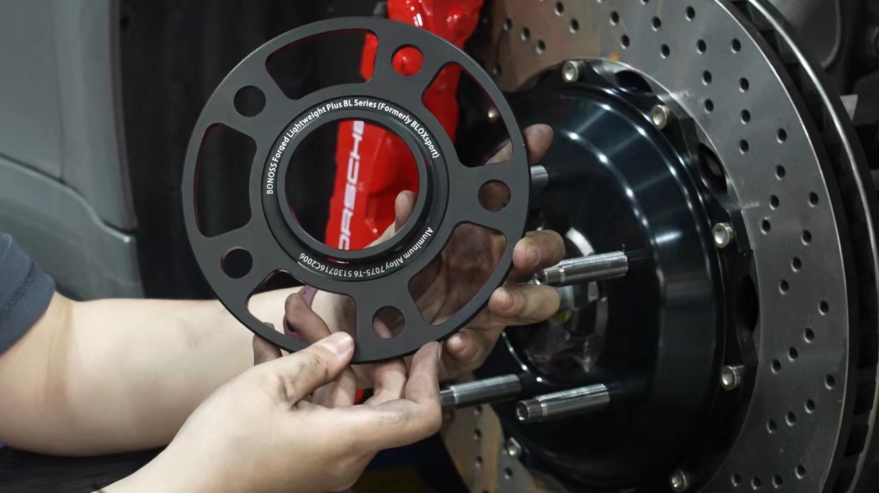How to Clean and Maintain Your Porsche Macan Wheel Spacers