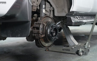 How Much Offset Do Bronco 1.5 Wheel Spacers Add BONOSS Forged Ford 6x5.5 Spacers Before and After CHZ (1)