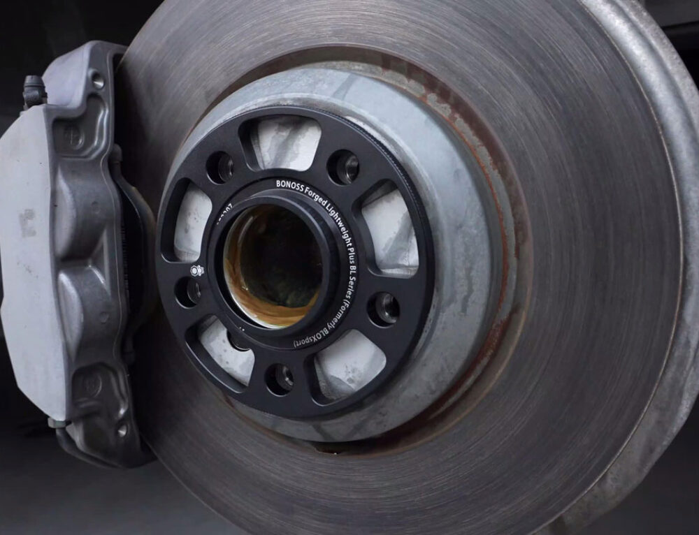 Can I Use 2023 Lincoln Aviator Wheel Spacers with Any Type of Wheel?