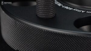 How to install defender wheel spacers on your Land Rover?