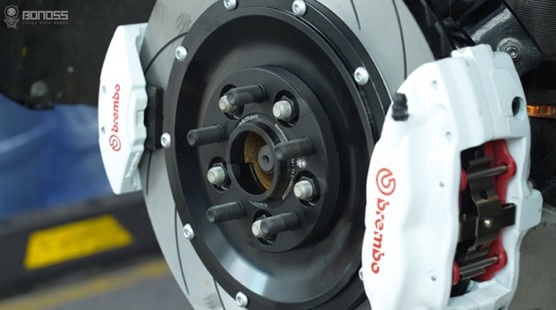 Are Defender 90 wheel spacers a good idea?