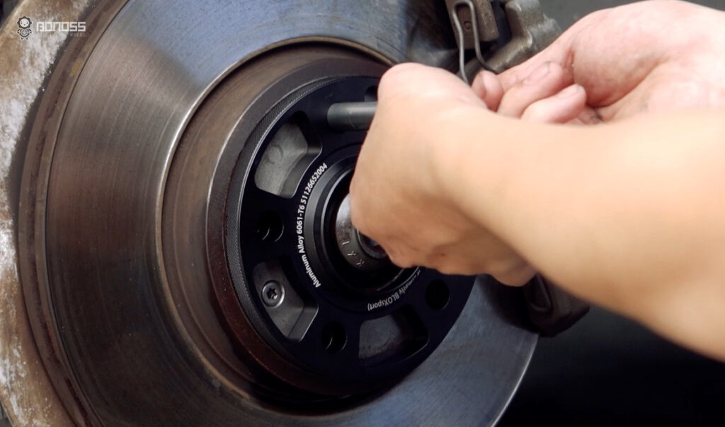 How to install Audi RS5 wheel spacers on your car? BONOSS