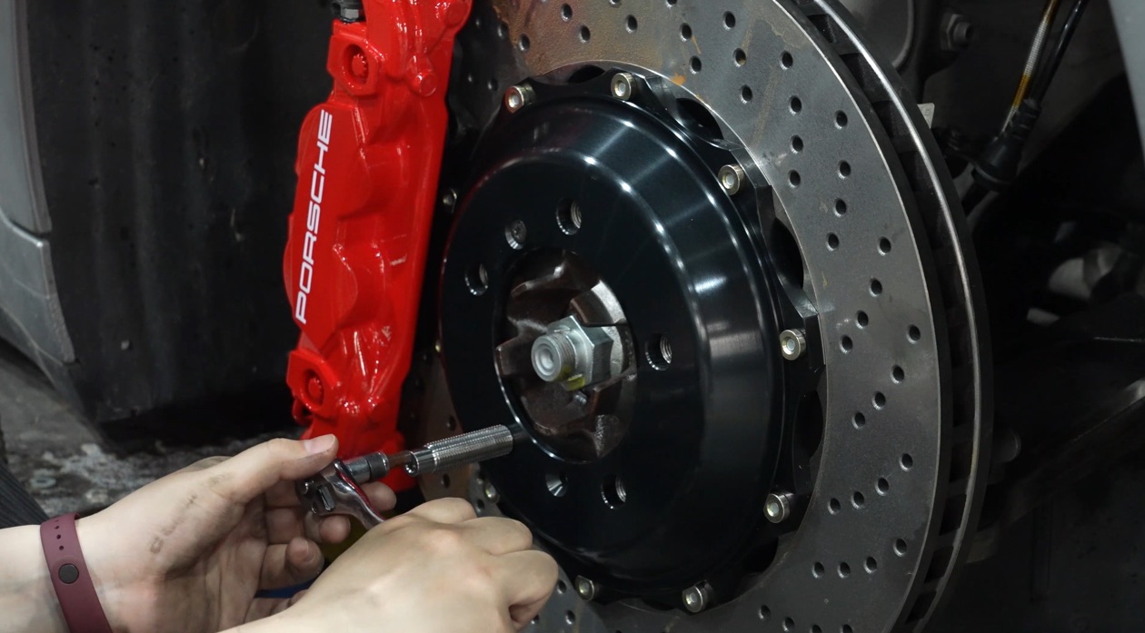 What are the Best Porsche 911 Wheel Spacers?