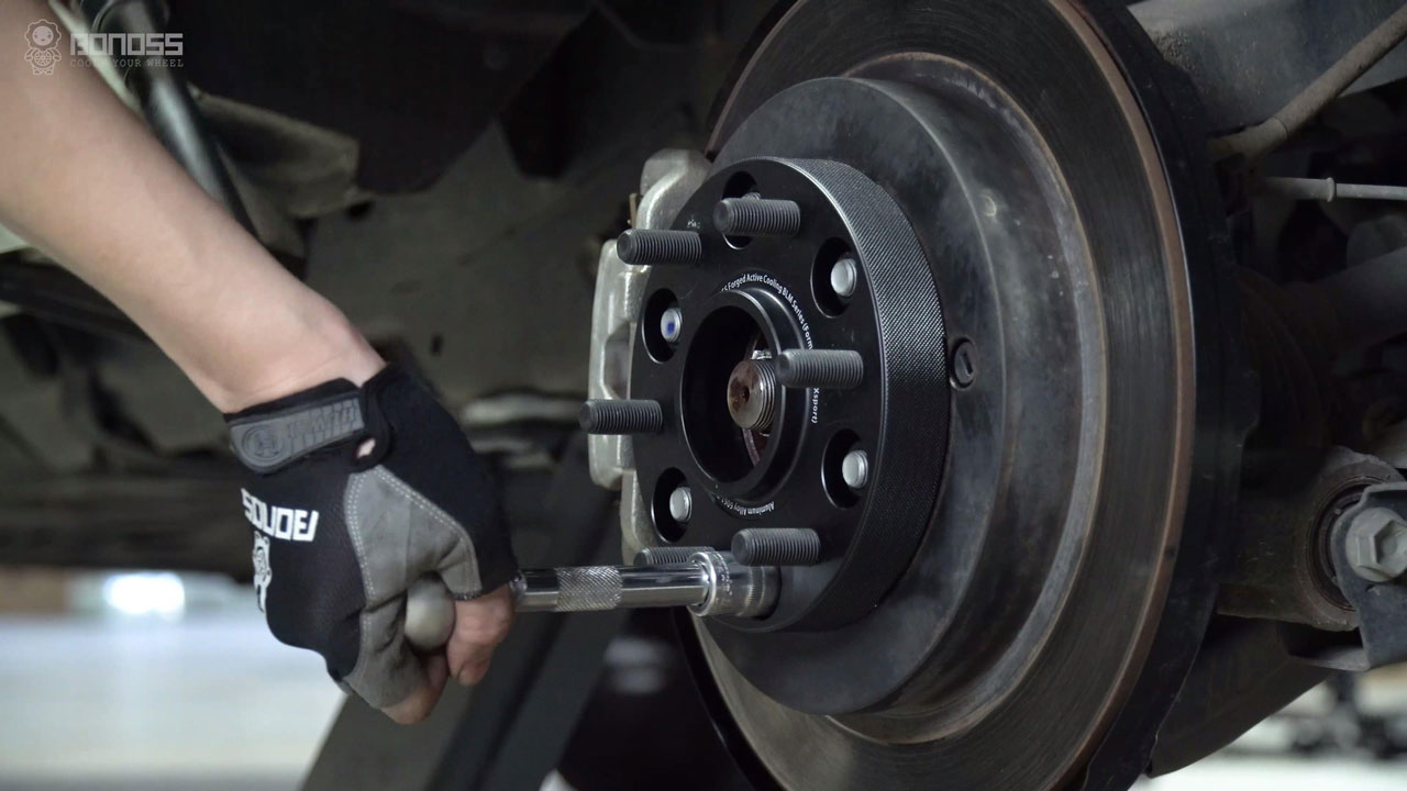 Are 2024 Nissan Frontier Wheel Spacers Safe for Offroading?