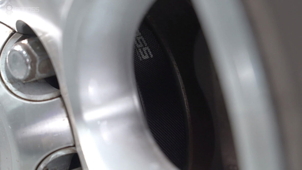 Should I Use Antiseize on LC300 Wheel Spacers?