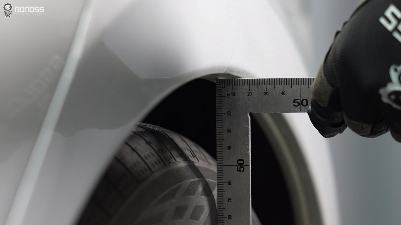 What Size Wheel Spacers Does A Nissan Rogue Use?