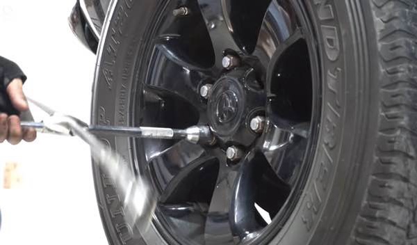 Anyone run 2023 Toyota Tacoma wheel spacers?