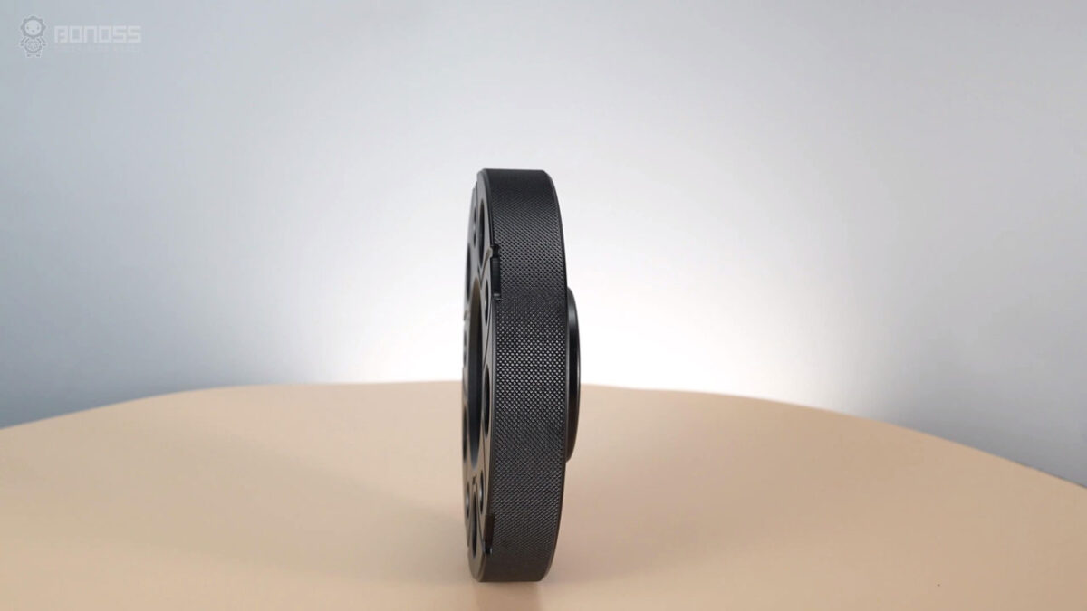 BONOSS Active Cooling 20232024 BMW X7 Wheel Spacers G07 Before