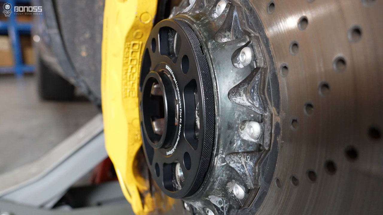 BONOSS Forged Lightweight Plus 2023-2024 Porsche Cayenne Wheel Spacers Front 10mm Only Before and After Pictures CHZ (19) BONOSS Forged Lightweight Plus 2023-2024 Porsche Cayenne Wheel Spacers Front 10mm Only Before and After Pictures CHZ (19)