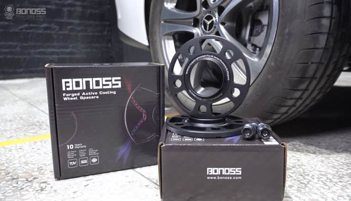 How big of Mercedes E Class wheel spacers are safe?