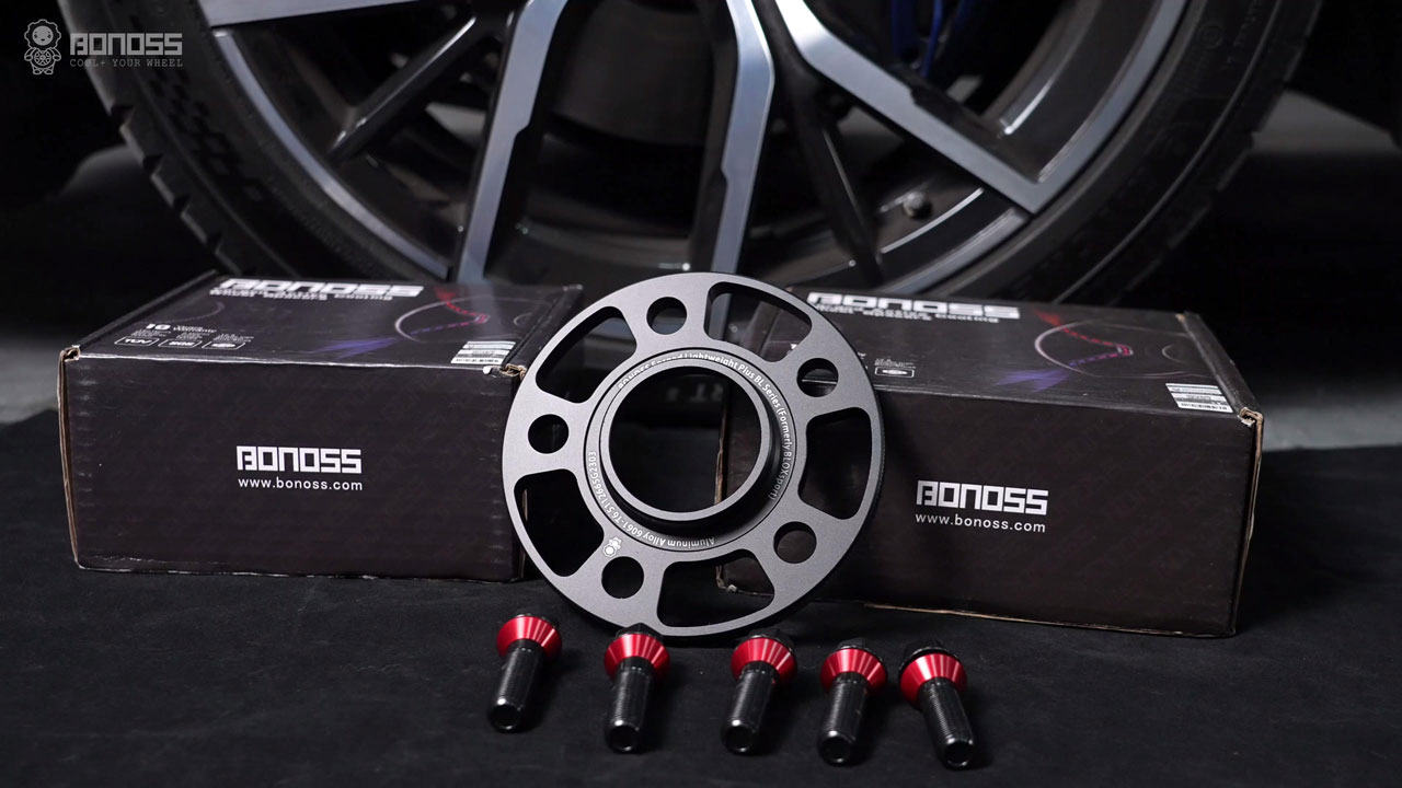How Much Do 2024 BMW XM Wheel Spacers Affect Handling BONOSS Forged Lightweight Plus Best BMW XM G09 Spacers Sizes Before and After Pictures CHZ (2)